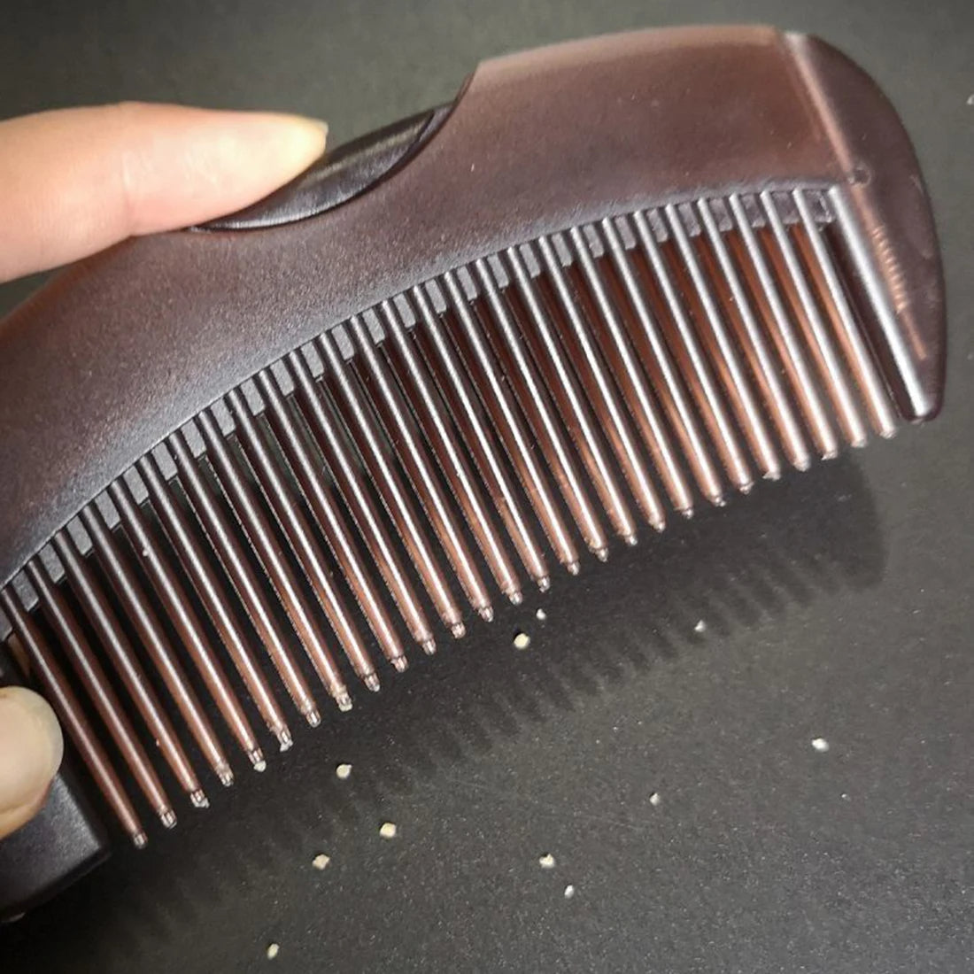 ZenGlow™ Anti-Dandruff Massage Comb