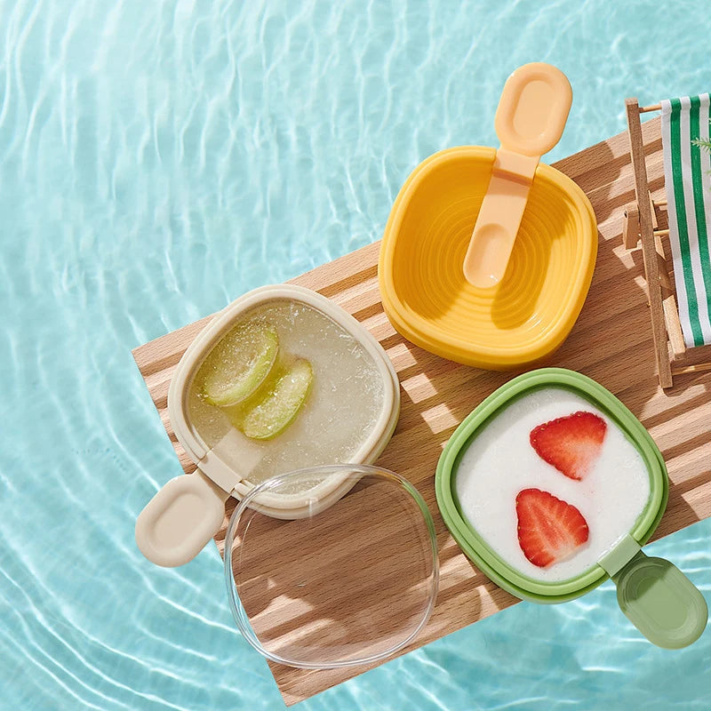 ChillMaster Silicone Popsicle Mold with Lid