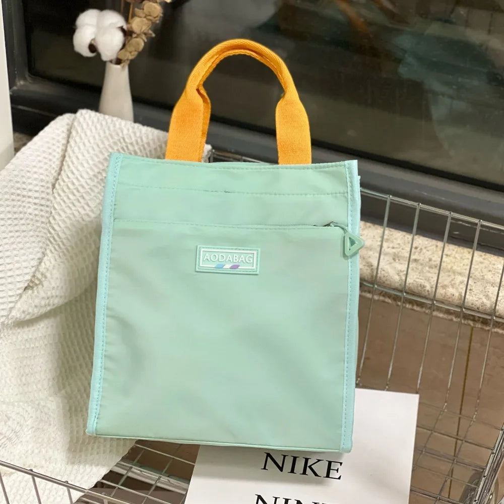 Canvas Chic Lunch Box Bag