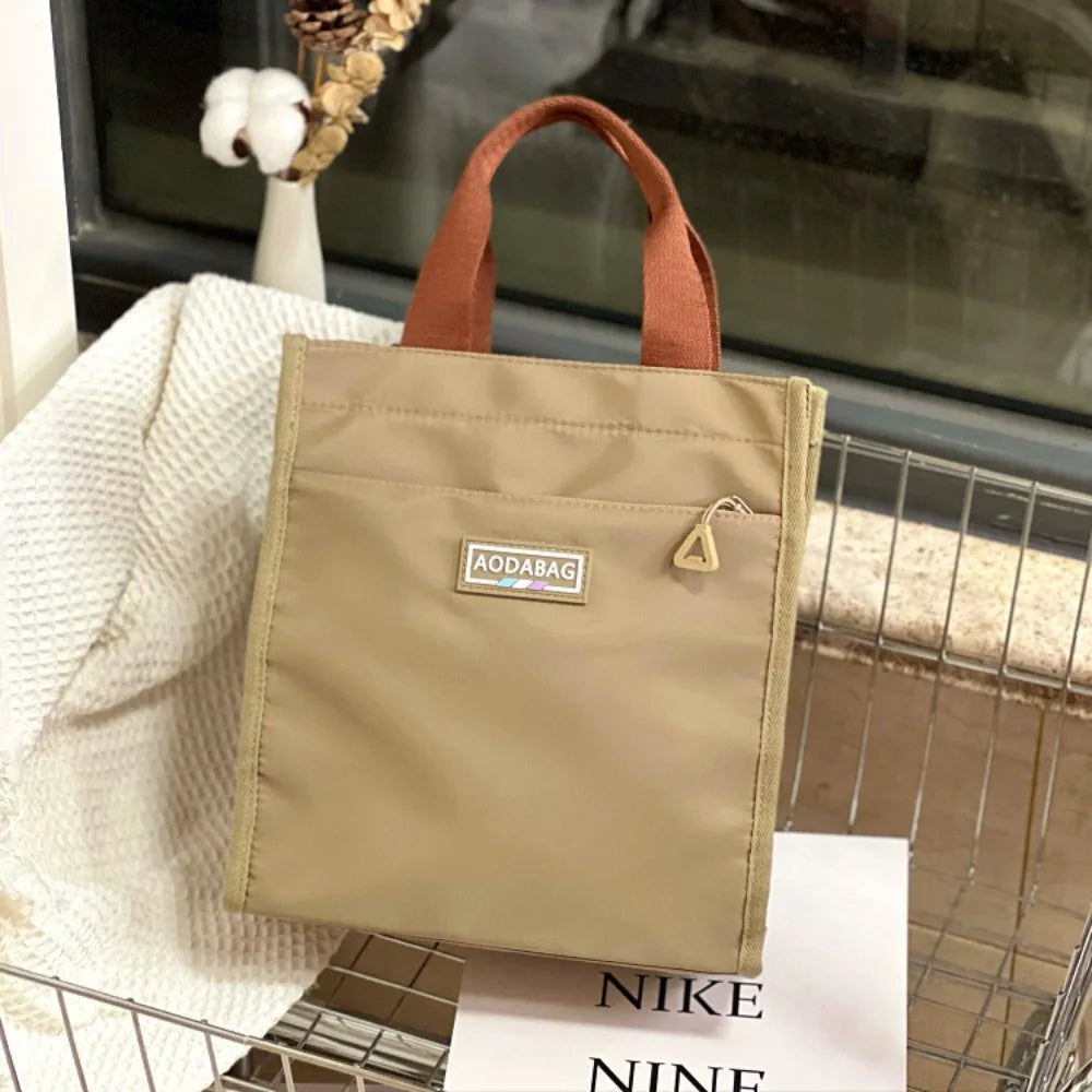Canvas Chic Lunch Box Bag