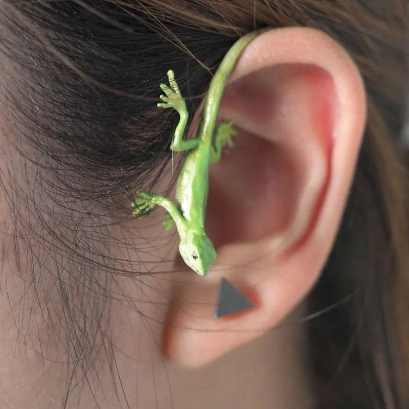 Gothic Green Frog Ear Clip