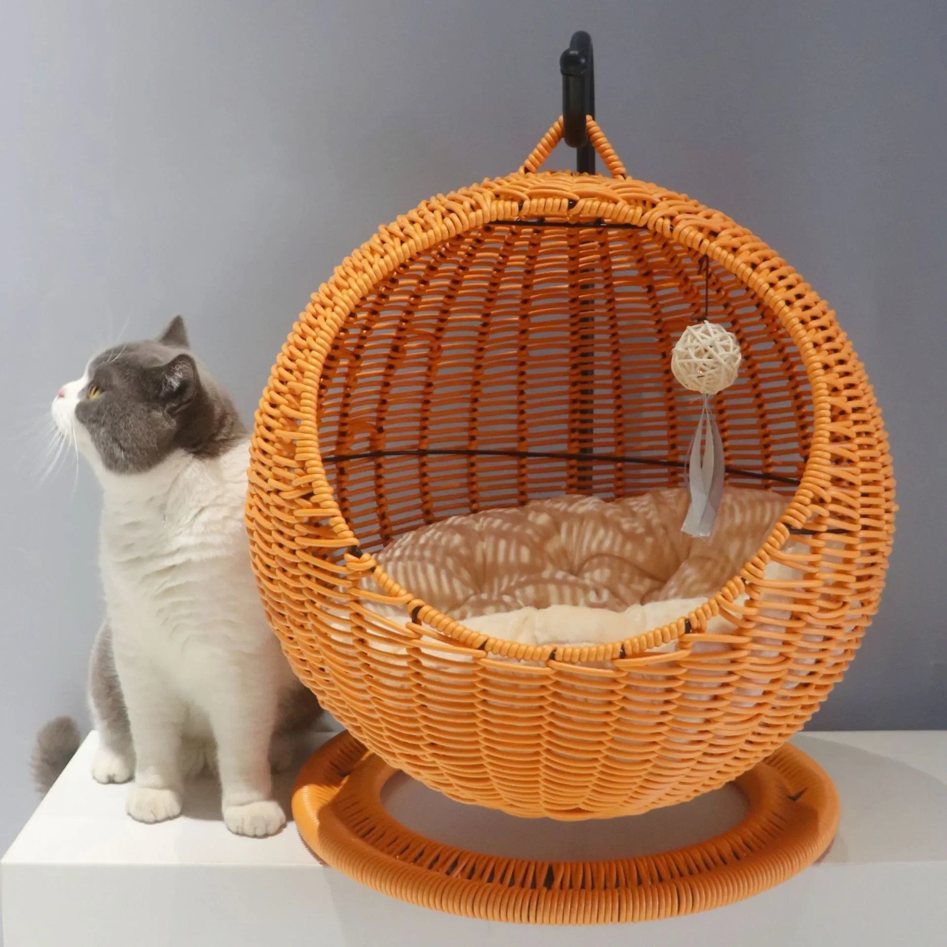 Stylish Semi-Enclosed Cat Hammock