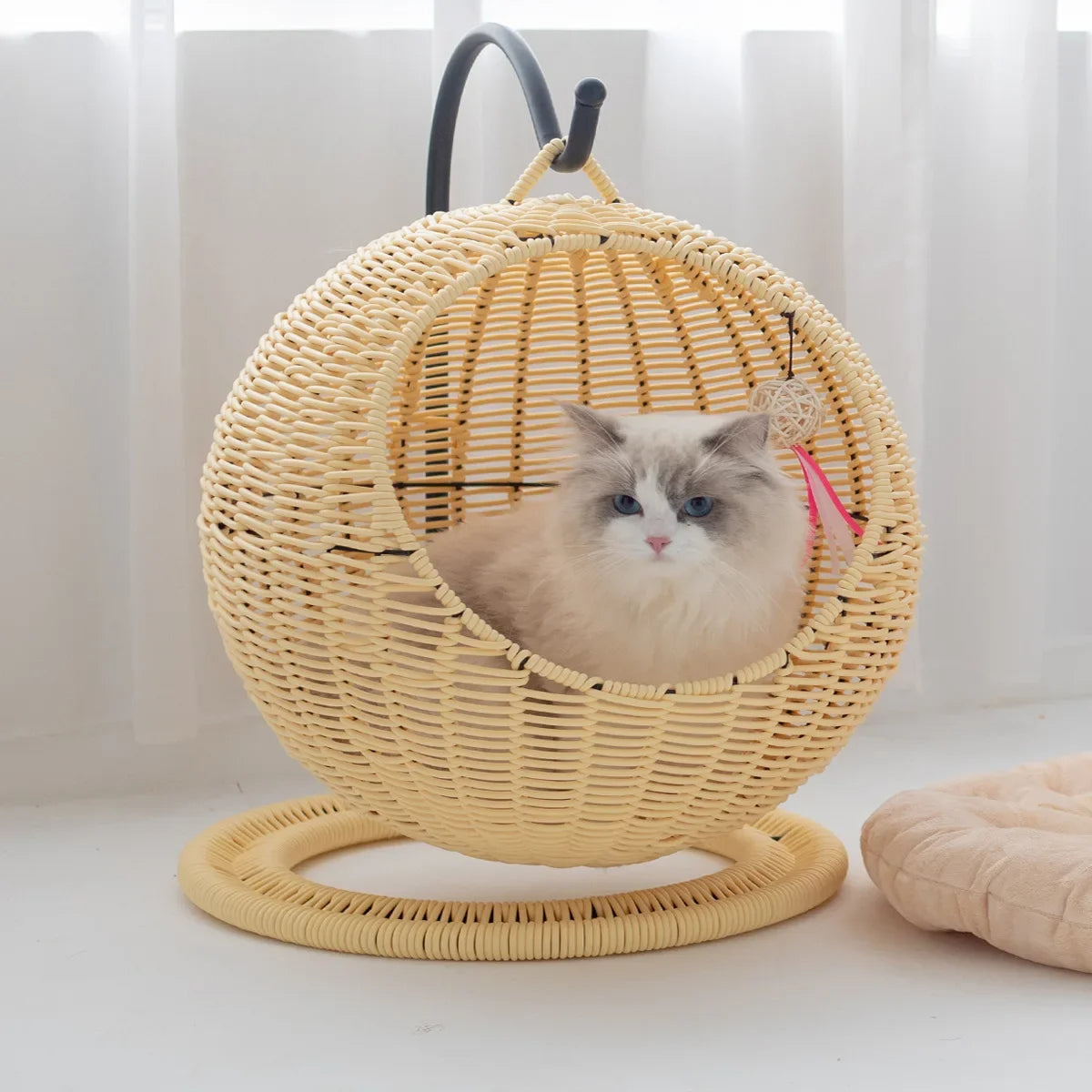 Stylish Semi-Enclosed Cat Hammock