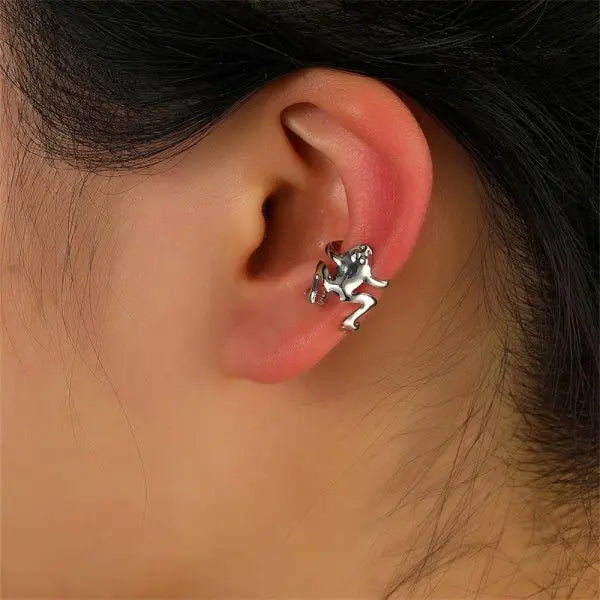 Gothic Green Frog Ear Clip