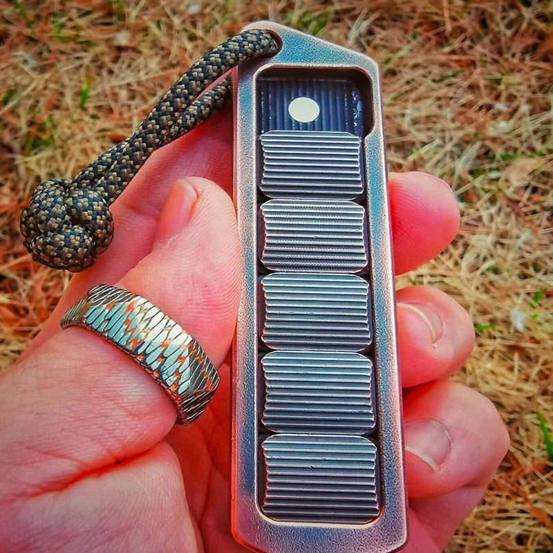 MagnetPods: Magnetic Slider Fidget