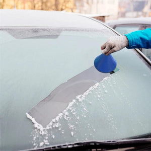 Winter Essential - Magical Car Ice Scraper