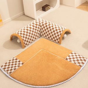 Versatile Pet Bed with Plush Plaid Tunnel