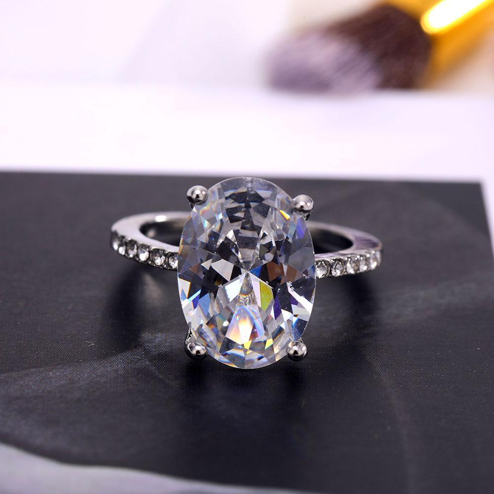 White Silver Zircon Ring Lady