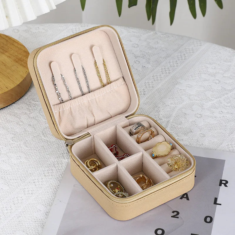 GlamourGrip™ Deluxe Jewelry Storage Box